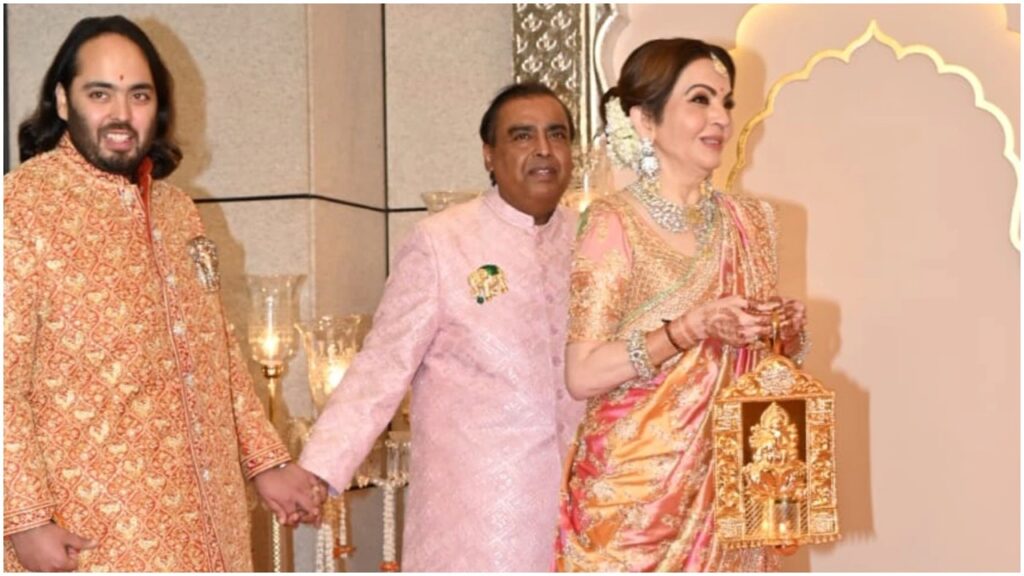 The secret behind the lamp held by Nita Ambani