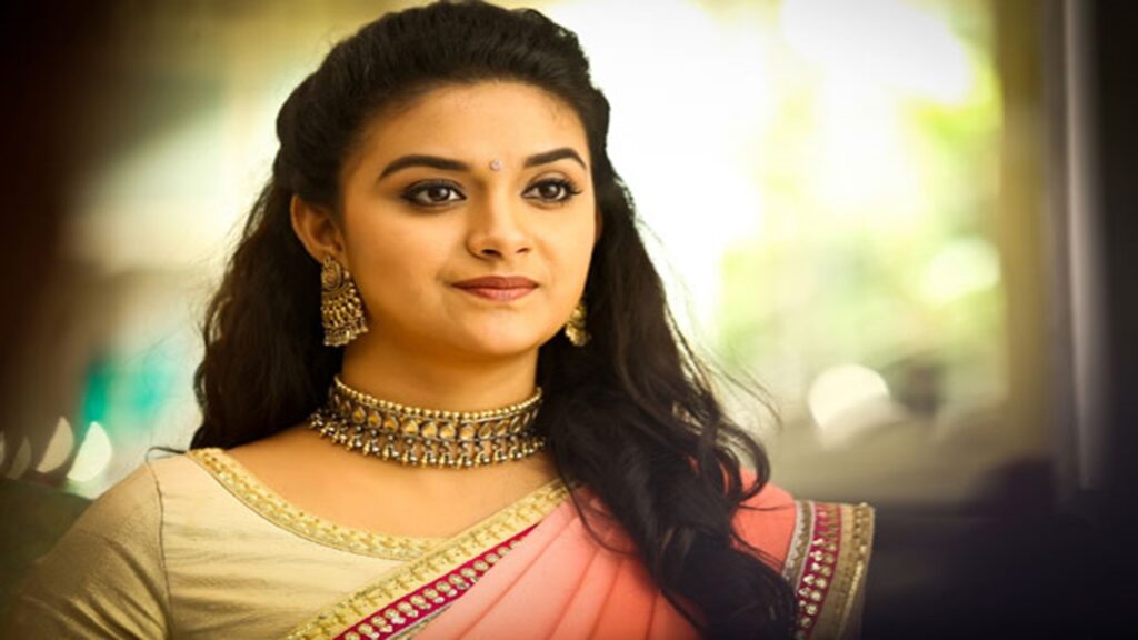 Keerthy Suresh is not single.. Is the relationship with that hero real