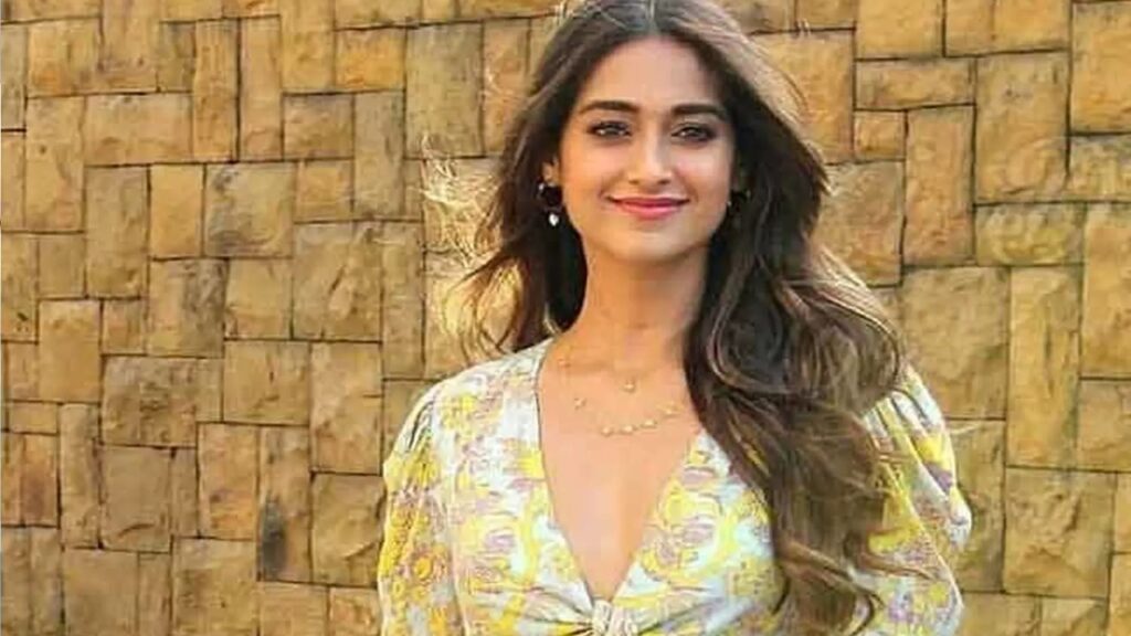 Who is the director who used Ileana for 3 months