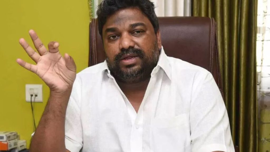 The producer who made shocking comments on Samantha tweet