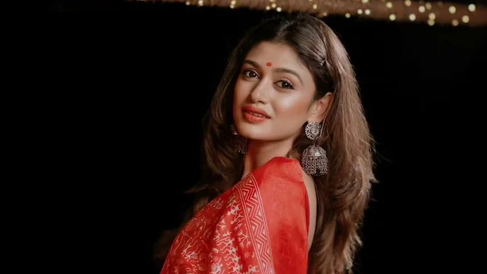 Oviya and Lawrence Reunite for Kanchana 4