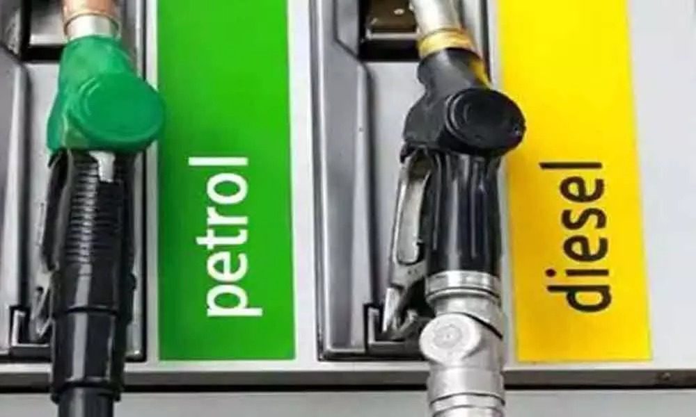 Petrol Diesel Prices Could Fall as Oil Companies Hike Dealer Commissions