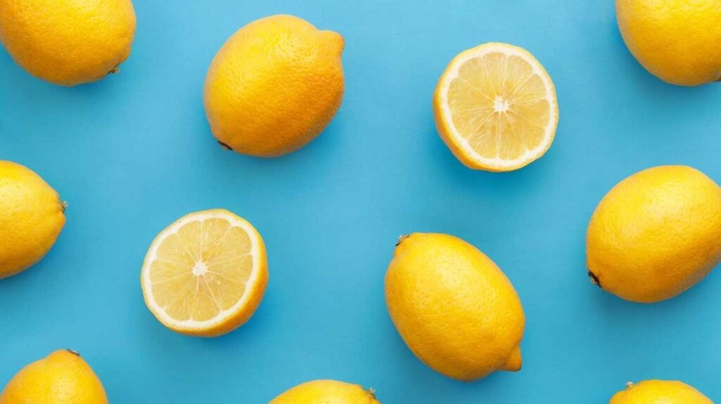 The Powerful Health Benefits of Lemons