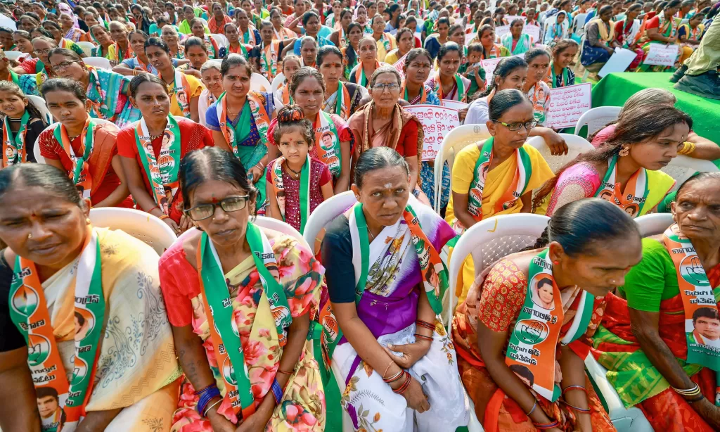 Free Uniform Sarees for Telangana Women