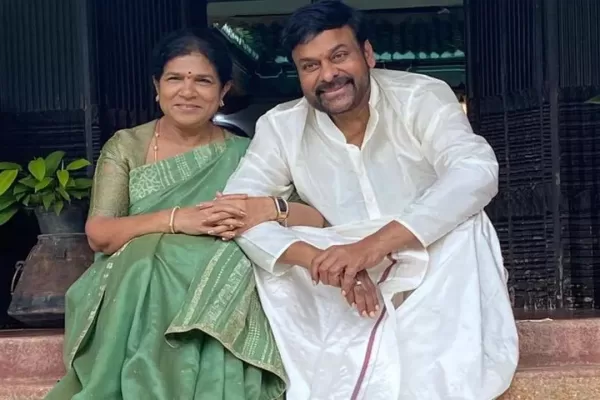 Chiranjeevi-Surekha tortured the heroine to wear a bikini