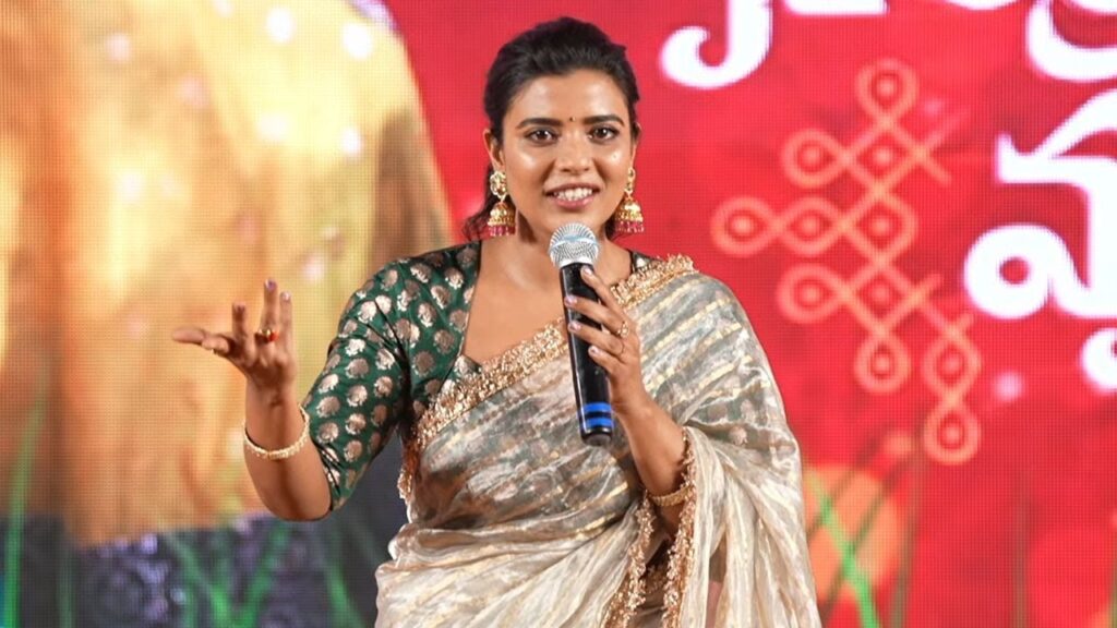 Aishwarya Rajesh laid hands on the journalist