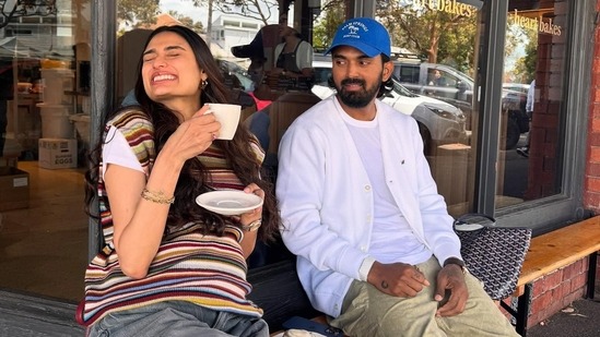 Athiya Shetty Shares Joyful Pregnancy Moment