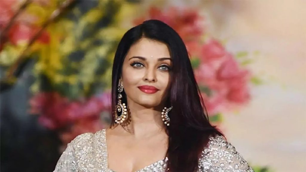 The hero who broke his head that Aishwarya Rai doesnot love him