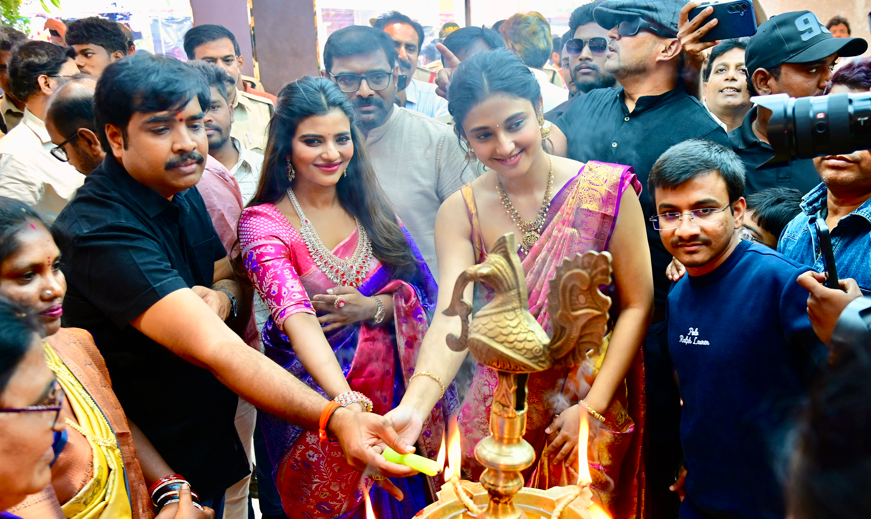 Grand Opening of Shubhpradam Mega Shopping Mall in Guntakal