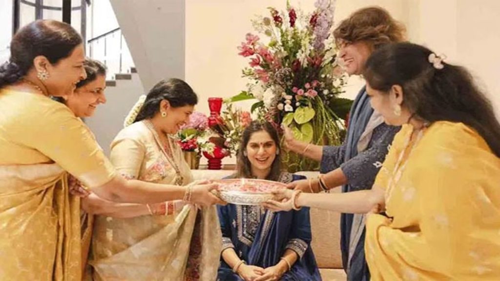 Chiranjeevi gave a surprise gift to Upasana Srimantham