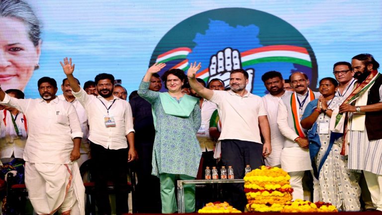 Congress Neglecting Telangana Movement Student Leaders