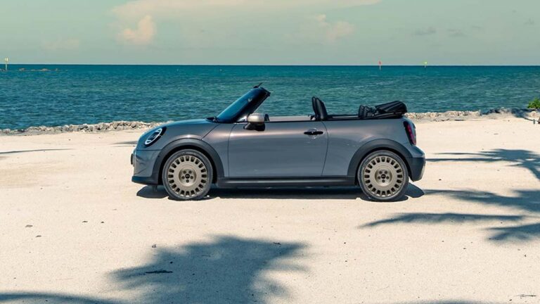 MINI Cooper Convertible Stardust Edition: మినీ కూపర్ కన్వర్టిబుల్ స్టార్‌డస్ట్ ఎడిషన్ విడుదల.. ధర, ఫీచర్లు ఇవే!