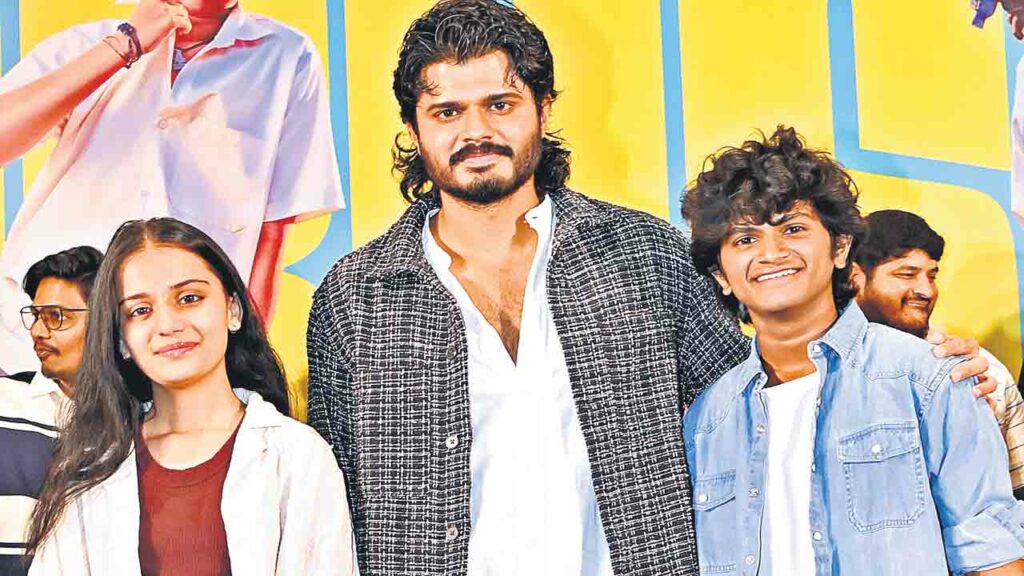 Summer Vacation Memories: సమ్మర్ హాలీడేస్ తొలి గీతం విడుదల!! Summer Vacation Memories: సమ్మర్ హాలీడేస్ తొలి గీతం విడుదల!!