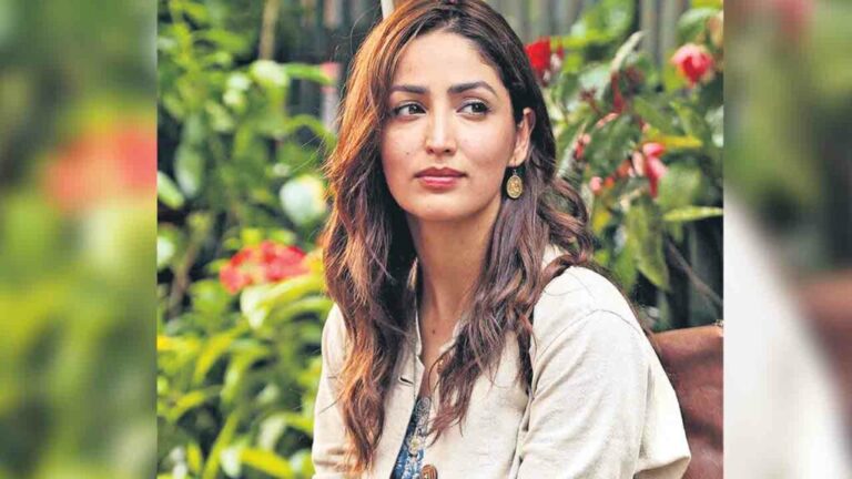 Yami Gautam posing gracefully