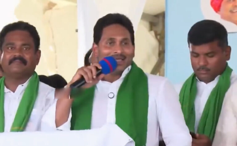 ఆక్వా రైతుల దయనీయ స్థితిపై జగన్ ఆవేదన
