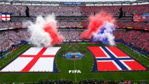 ఎల్లీ గౌల్డింగ్: FIFA వరల్డ్ కప్ యొక్క మొదటి హాఫ్‌టైమ్ షో