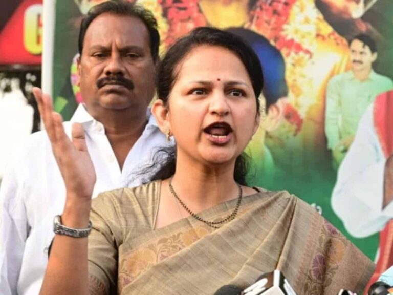 జనసేనలోకి వంగవీటి కుమార్తె..!