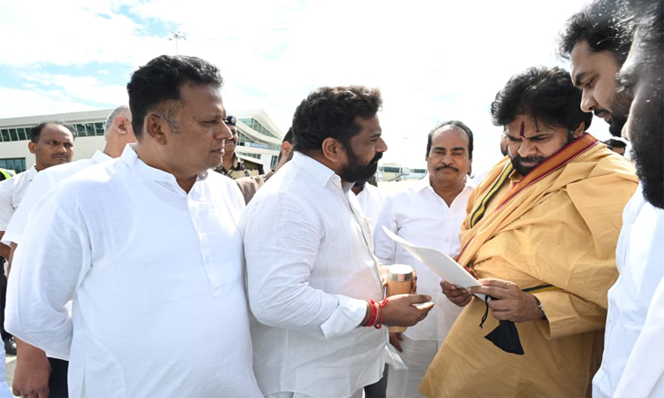 టీడీపీ ఎమ్మెల్యే అక్రమాలపై పవన్‌కు ఫిర్యాదు