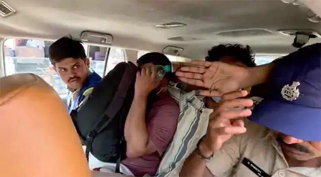 డ్రగ్స్ కోసం ఎగబడ్డ ఎమ్మెల్సీ కొడుకు... పట్టేసుకున్న పోలీసులు