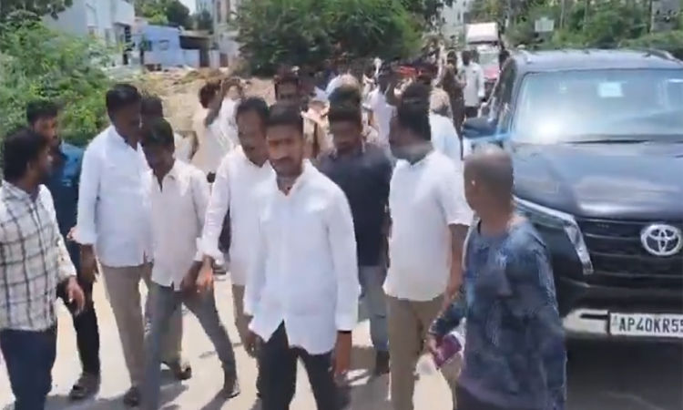 ప్రొద్దుటూరులో టెన్షన్ ..టీడీపీ వర్సెస్ వైసీపీ!