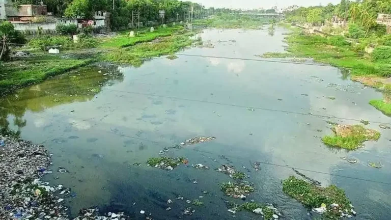 మూసీకి కొబ్బరికాయ కొట్టేశారు!
