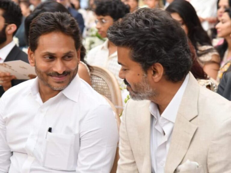 విజయ్ అడుగుజాడల్లో జగన్