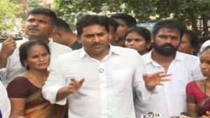 jagan-jail-visits-ysrcp-mohan