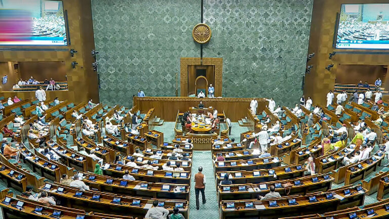 monsoon-session-heats-up-4