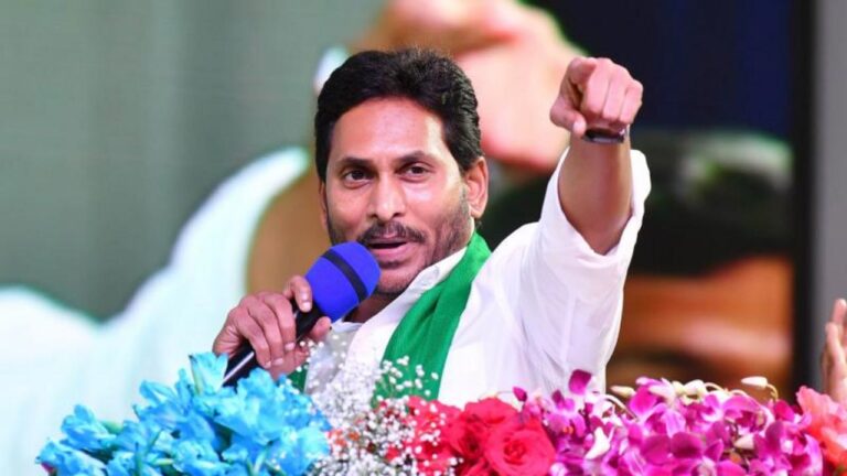 ys-jagan-jail-photo-controversy
