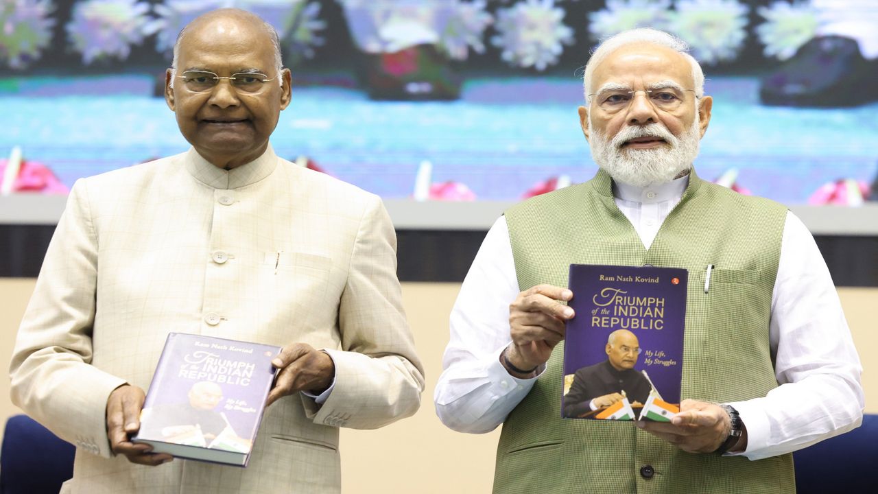 pm-modi-photo-row