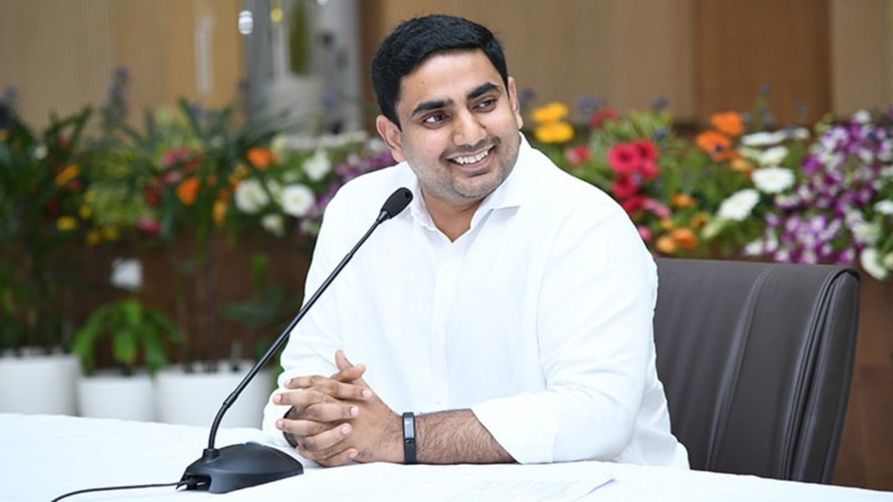 nara-lokesh-pawan-kalyan-advocate