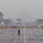 weather noida: నోయిడాలో భారీ వర్షాలు.. ఉష్ణోగ్రతలు ఎంత పడిపోయాయి? weather-noida-rain-update-temperature