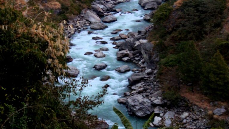 trishuli-river-surge-triggers-scare