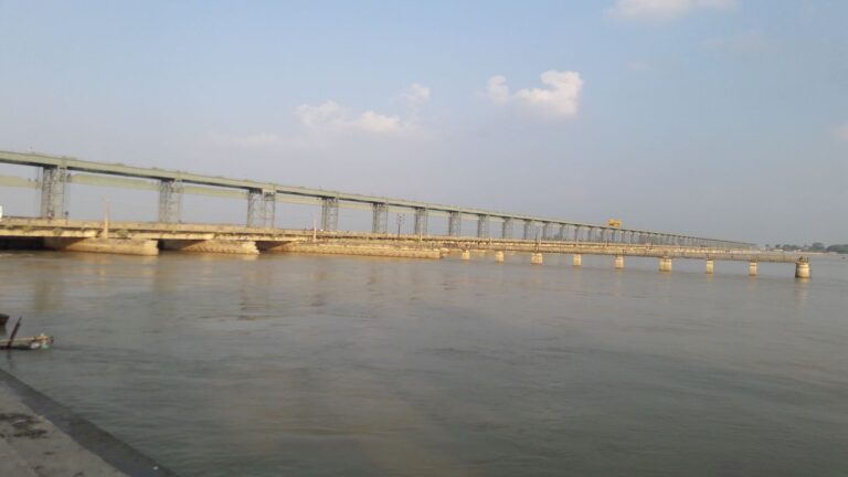 kosi-barrage-bihar-floods-india