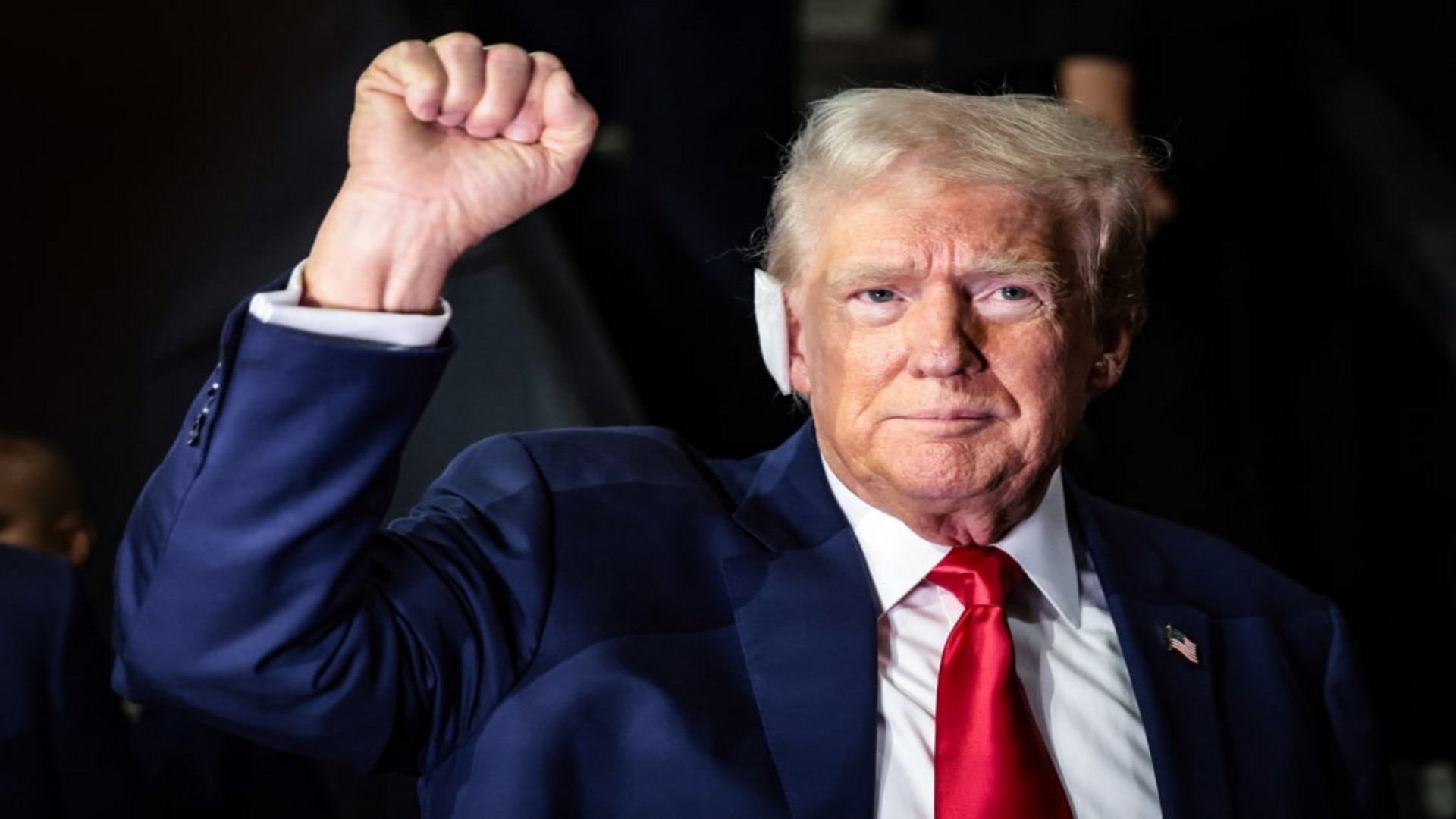 Trump Debt: 40 లక్షల కోట్ల అప్పు చేసిన ట్రంప్.. తీవ్ర సంక్షోభంలో అమెరికా!! donald-trump-2
