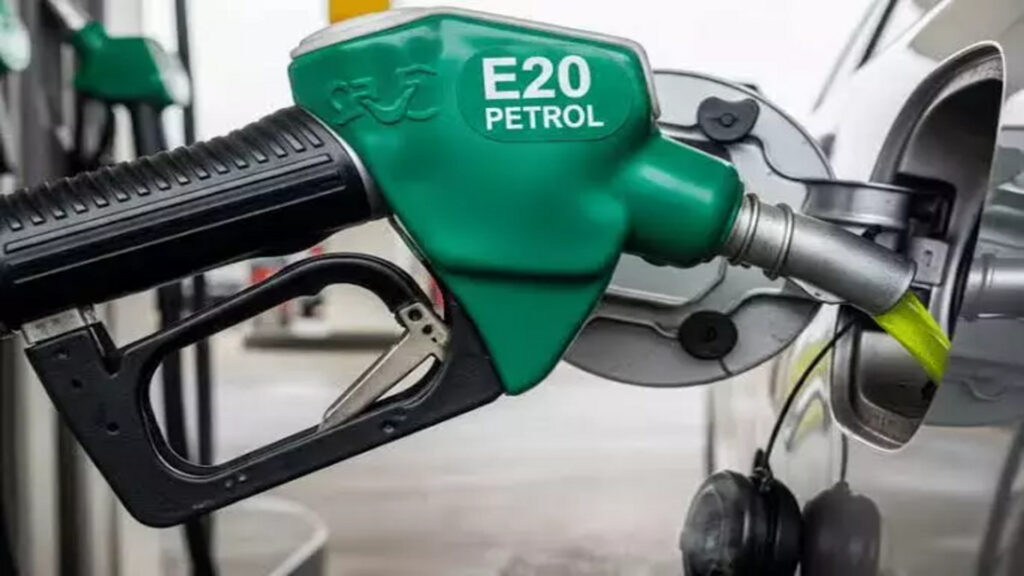 e20 fuel వివాదం: ఢిల్లీ రాజకీయాల్లో కొత్త వివాదానికి తెరలేపిన కేజ్రీవాల్?