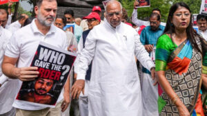 lok-sabha-deadlock-opposition-protest
