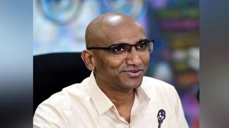 rs-praveen-kumar-brs-telangana