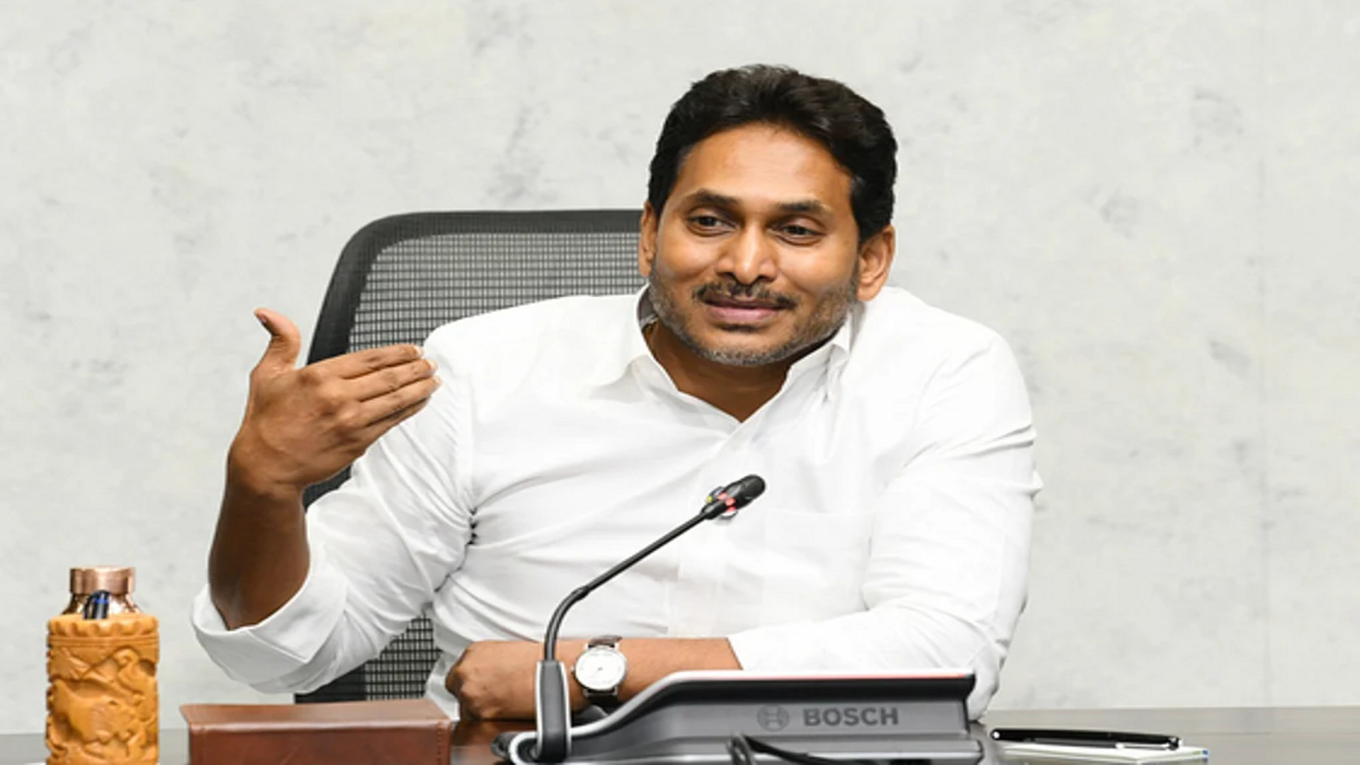 dsc-lokesh-ys-jagan-andhra