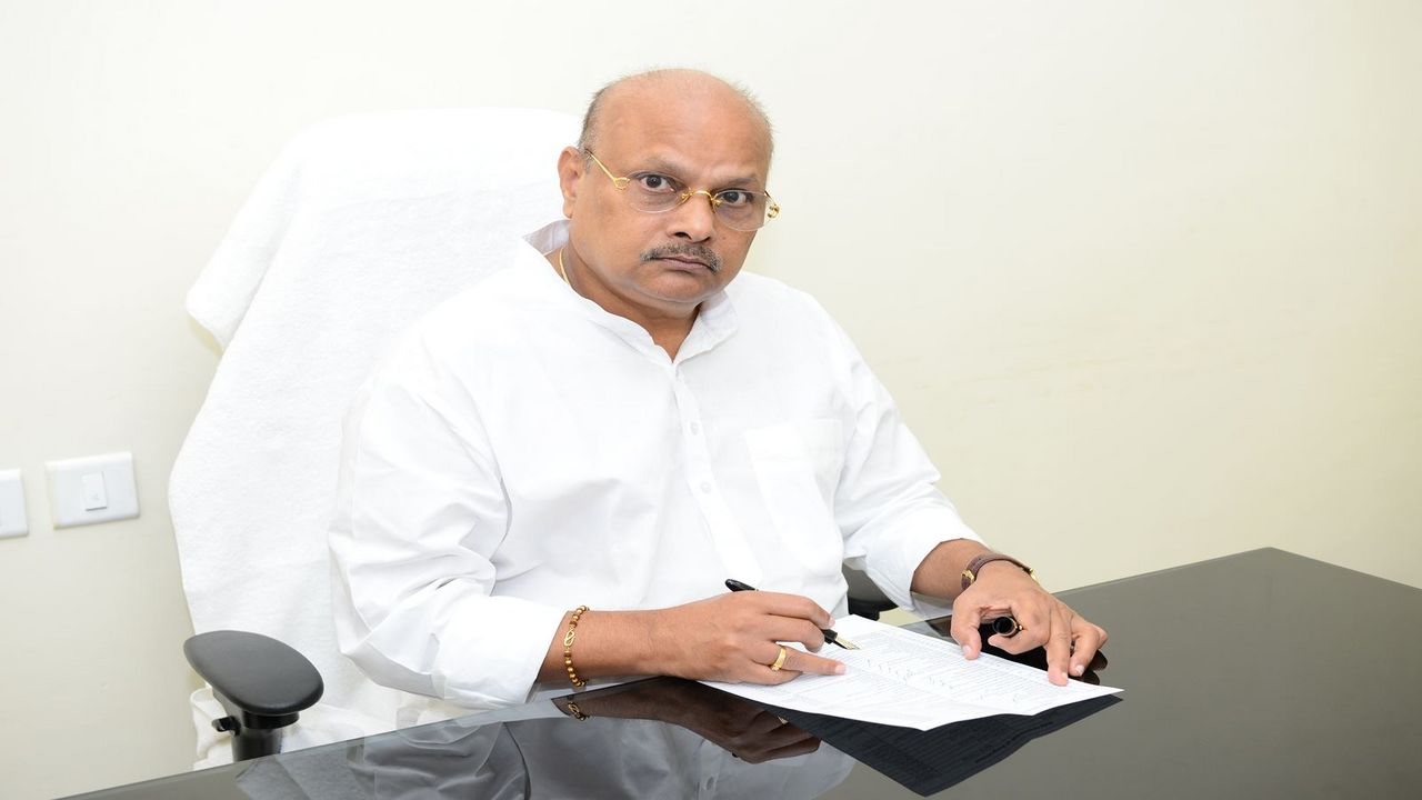 Yanamal Krishna