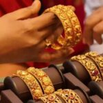 హైదరాబాద్, విశాఖలో భారీగా తగ్గిన బంగారం ధరలు check-gold-rate-in-hyderabad-and-visakhapatnam-20261004-093017