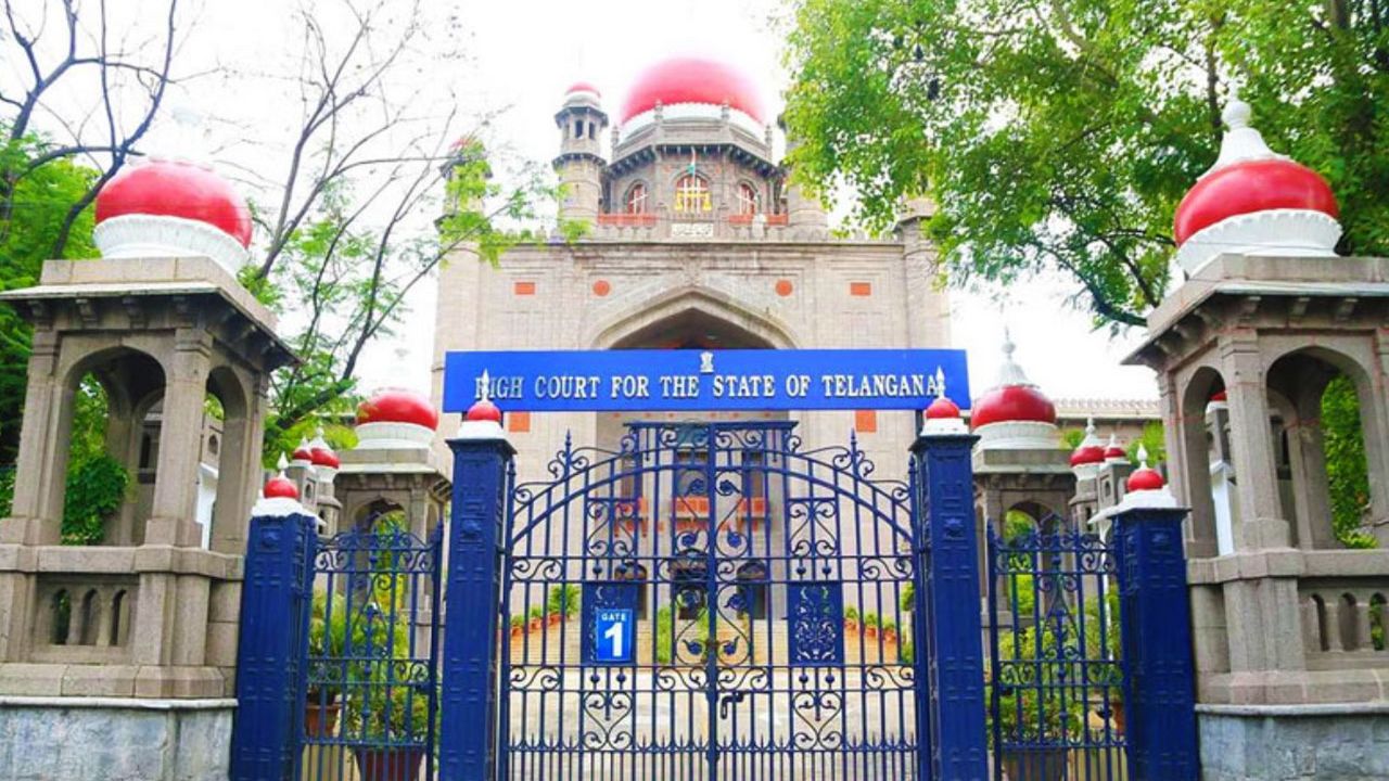 Telangana High Court: హౌసింగ్ బోర్డుకు న్యాయస్థానం ఇచ్చిన ఆదేశాలేమిటి?